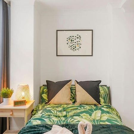 Modern 2 Bedroom Apartment In The Heart Of London Eksteriør billede