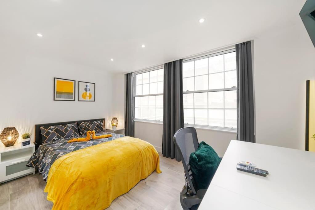Modern 2 Bedroom Apartment In The Heart Of London Eksteriør billede