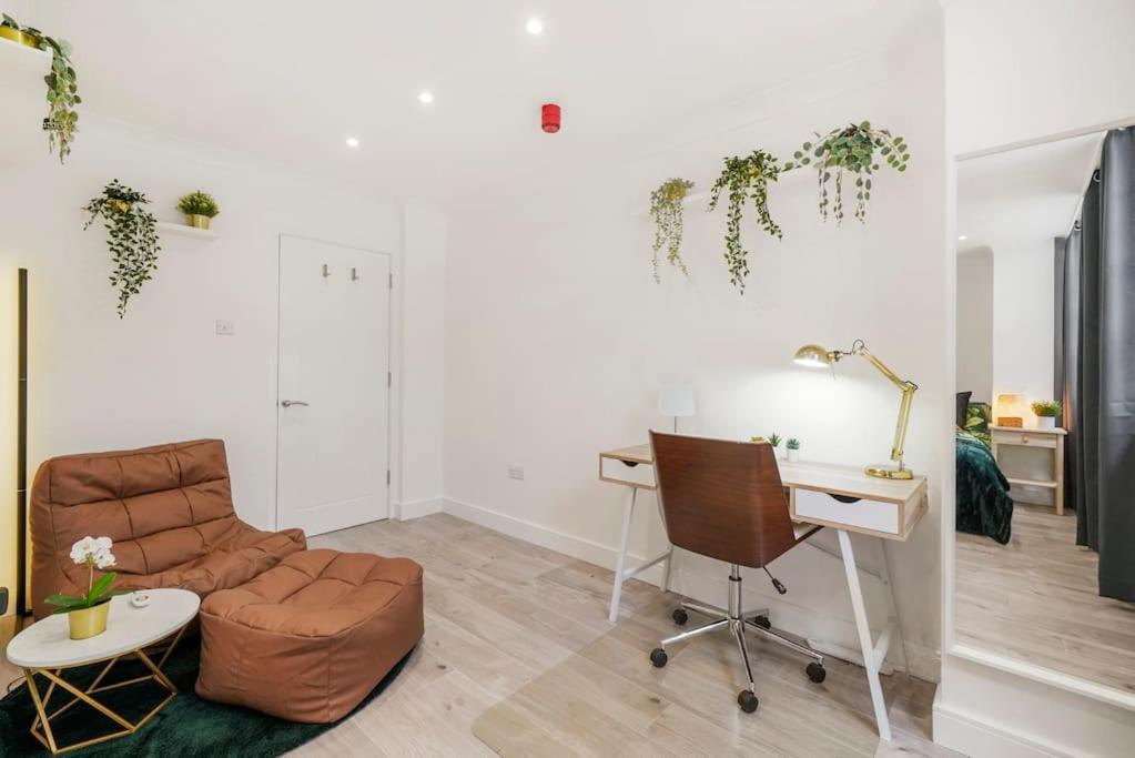 Modern 2 Bedroom Apartment In The Heart Of London Eksteriør billede