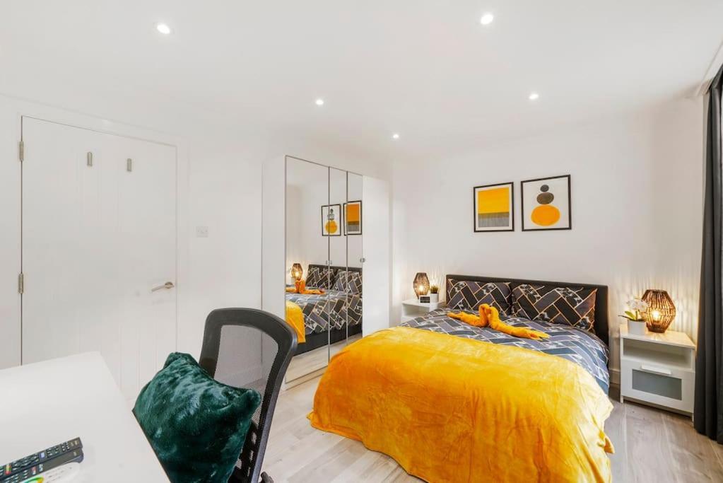 Modern 2 Bedroom Apartment In The Heart Of London Eksteriør billede